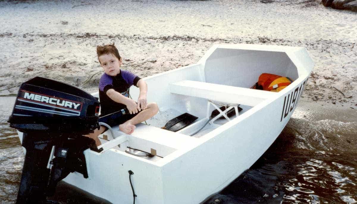 Tewantin fast plywood boat